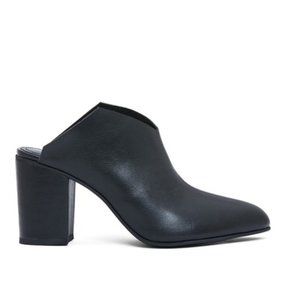 Kelsi Dagger Brooklyn Waldorf Dress Mule